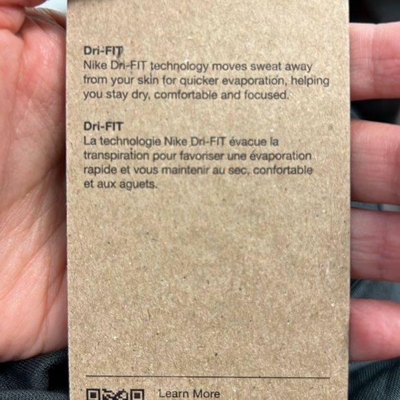 Nike Women’s Dri-Fit Slim Fit Hoodie Size M - Picture 9 of 11